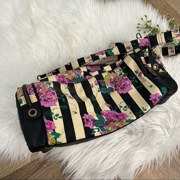 Vintage Betsey Johnson Anchor Floral Bag - Picture 11 of 13